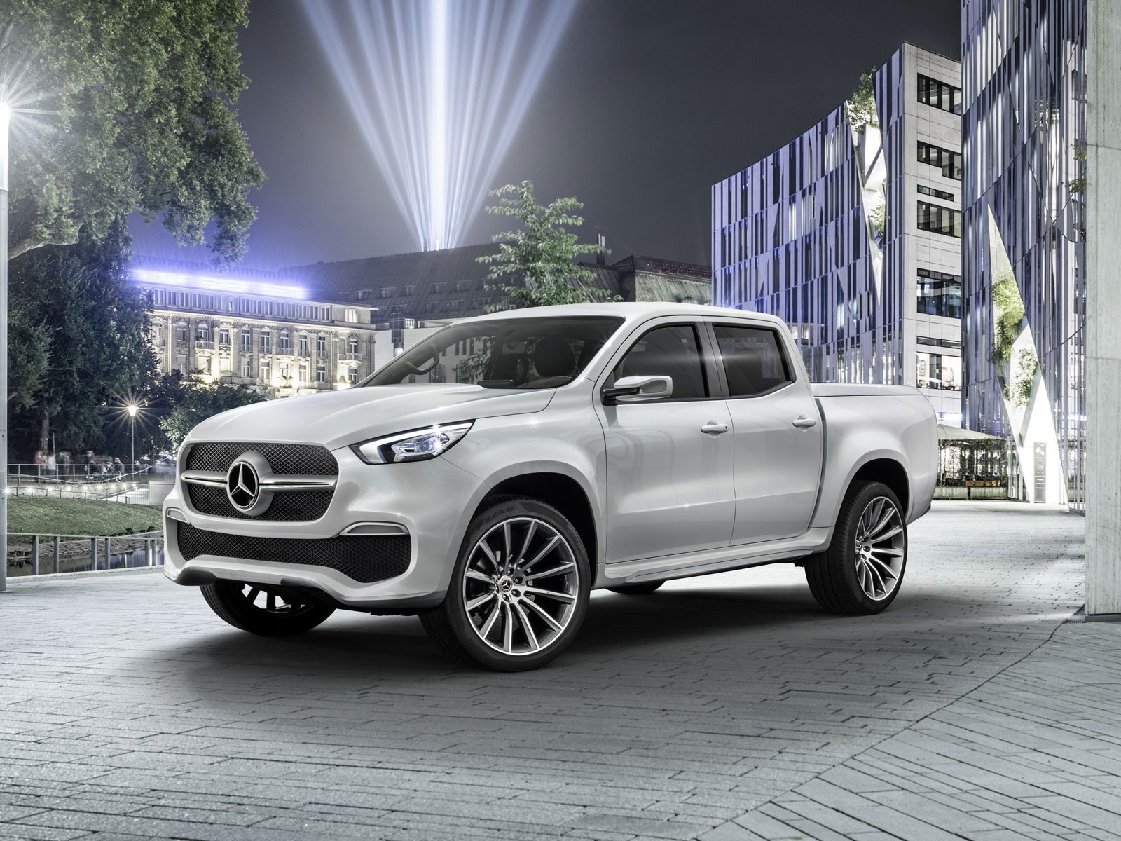 More information about "Mercedes X-Class pickup"
